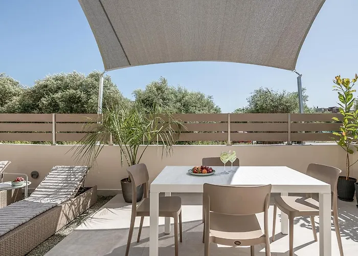 Апартаменты Margiani & *